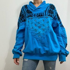 Old America Men’s S Cableknit Floral Embroidered V Neck Collar Pullover Sweater